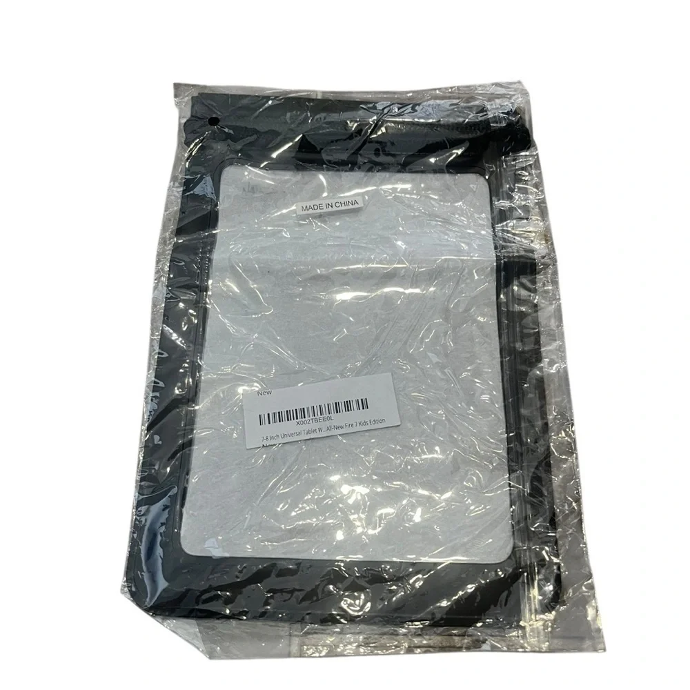 NWT Universal Waterproof Tablet Case For Fire 7 - Black